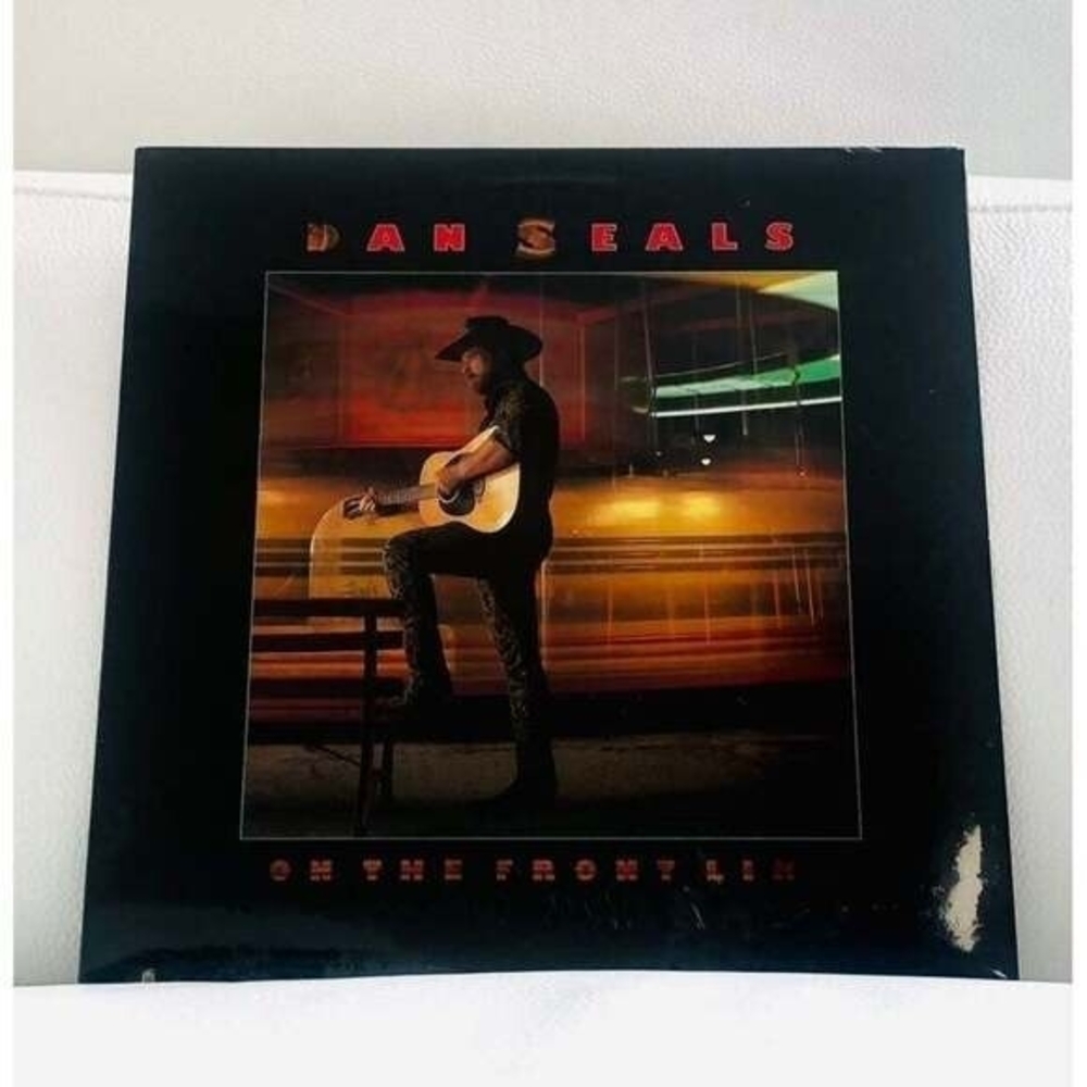 LP Dan Seals - On The Frontline Vinyl Record